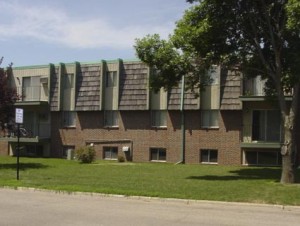 Fairway Apartments - Carr Properties in Marshall MN - Rental Listings